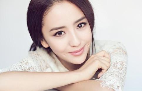 为什么许多人说佟丽娅长得漂亮但没气质？