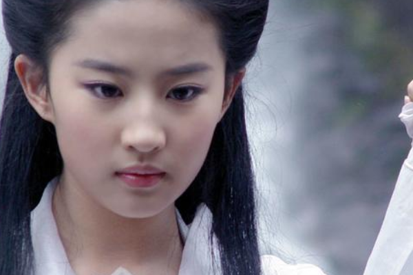 刘亦菲是你心目中的女神吗？