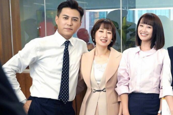 靳东的演技有目共睹，2019年他又参演了哪些电视剧？