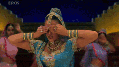 为什么印度电影必有歌舞片段？