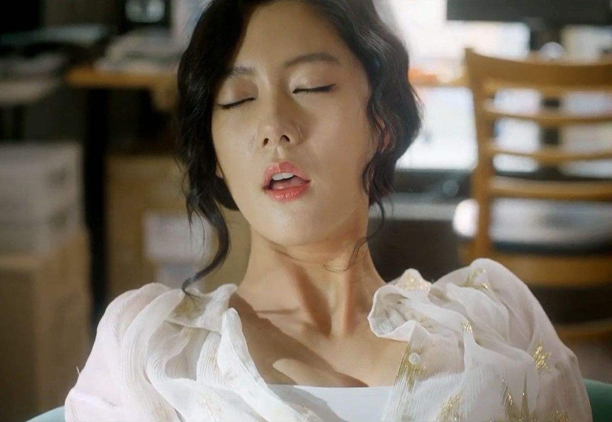 韩国女星李成敏在影视作品里有哪些让人感到惊艳的角色?