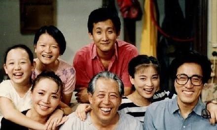 为什么《我爱我家》依旧是中国电视情景喜剧的巅峰之作？