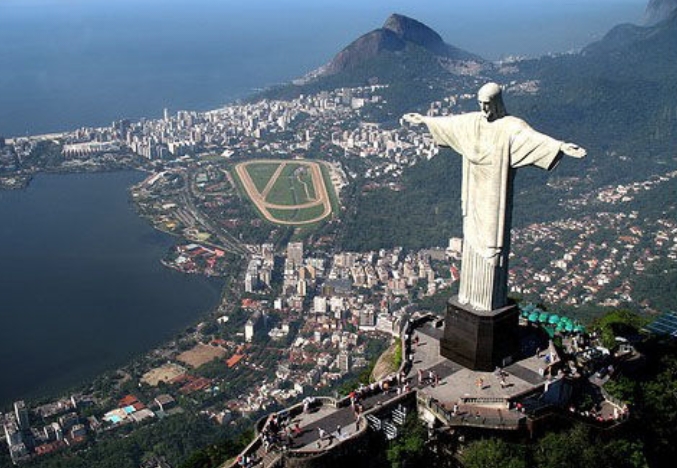 巴西贫民窟毒贩猖獗，为何巴西政府不痛下决心将其剿灭？