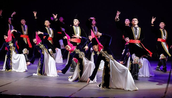 维吾尔族的“刀郎舞”有着怎样的特点和风格？