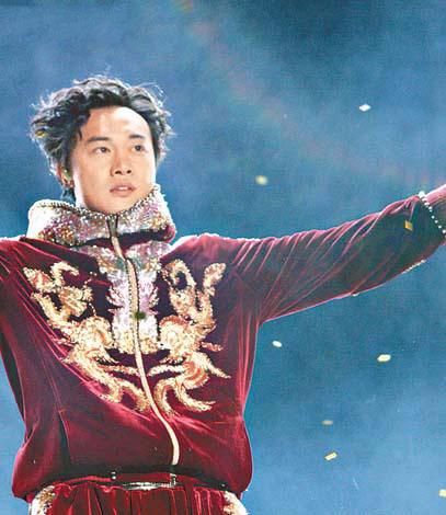 陈奕迅被他的歌迷称为「歌神」的原因是什么？