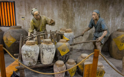 傈傈族的酒文化有什么特色？