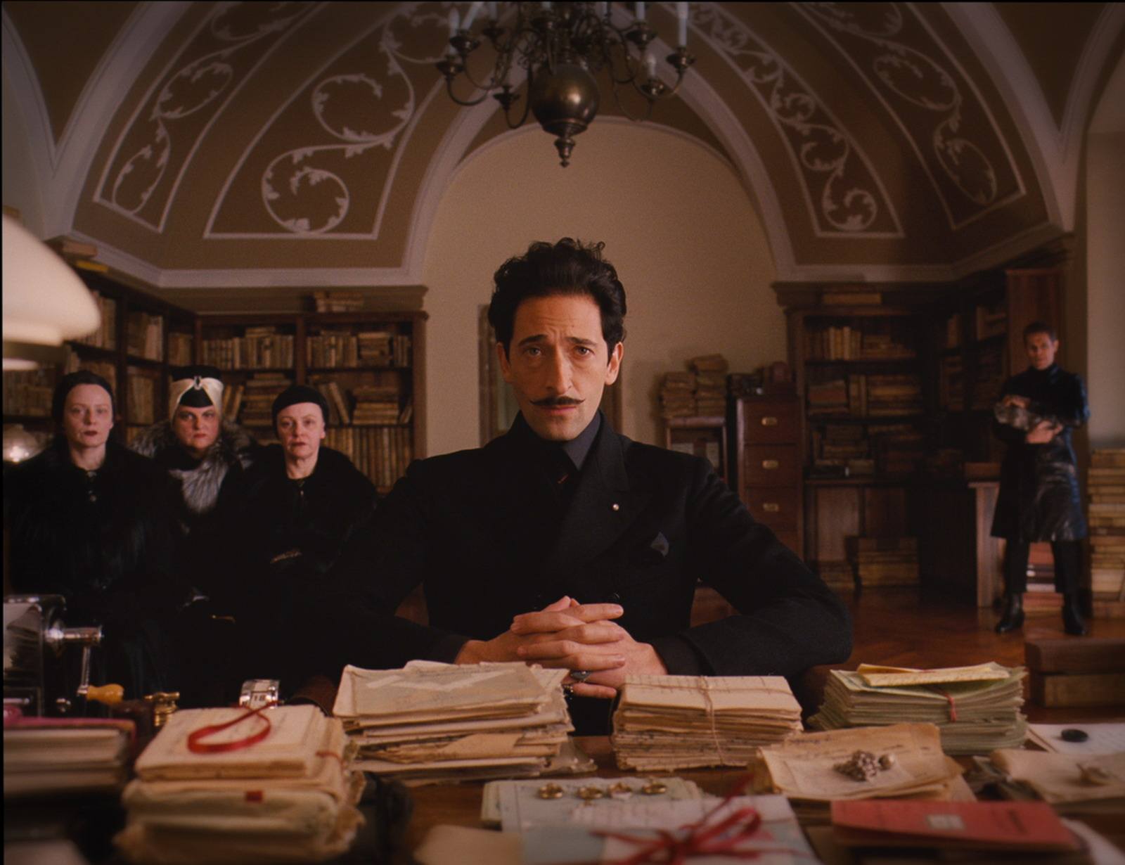 为什么《布达佩斯大饭店》是一部文艺复兴气质的电影？