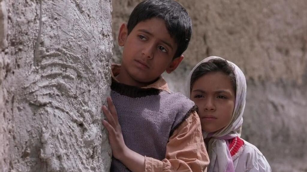 伊朗电影《小鞋子》中哪一点最感动你？